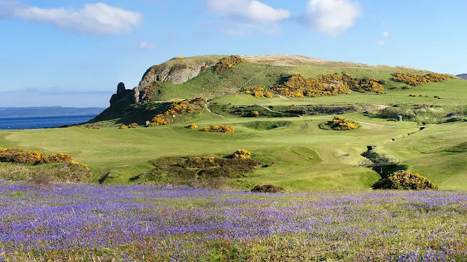 Clifftop holes of Shiskin Golf Club on the Isle of Arran with sea and coastal views.